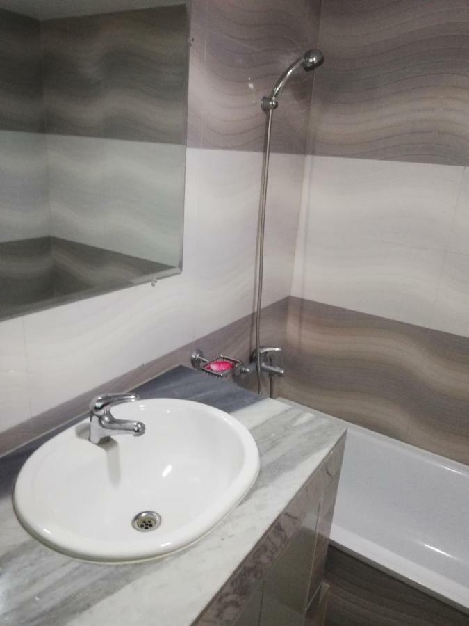 Ambrosia Guest House Ντάκα Εξωτερικό φωτογραφία